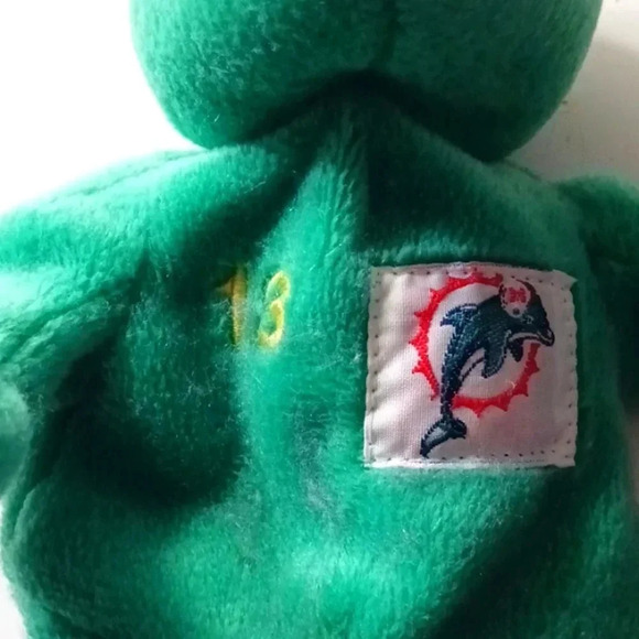 Miami Dolphins Dan Marino authentic beanie..a must for any collectors - Picture 2 of 5